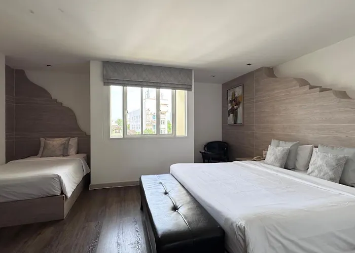 Hotell Methavalai