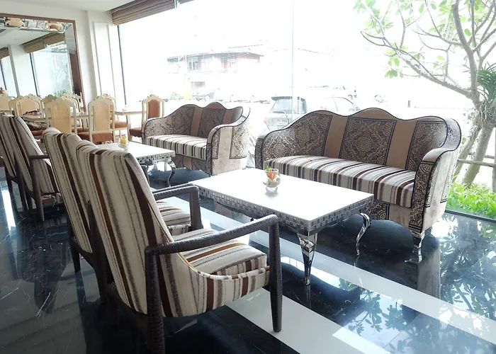 Hotell Methavalai