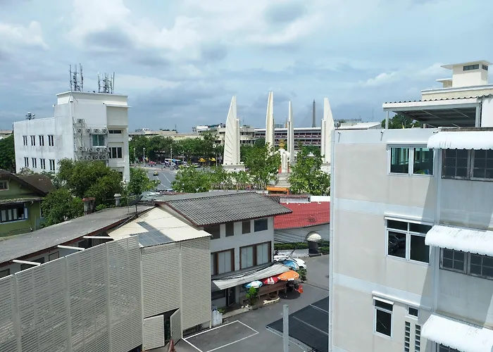 Hotell Methavalai