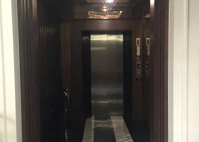 Hotell Methavalai 3*