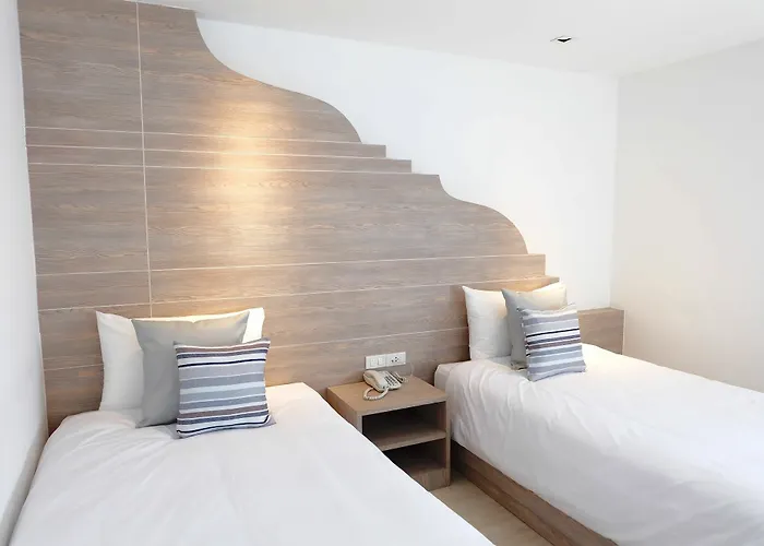 Hotell Methavalai